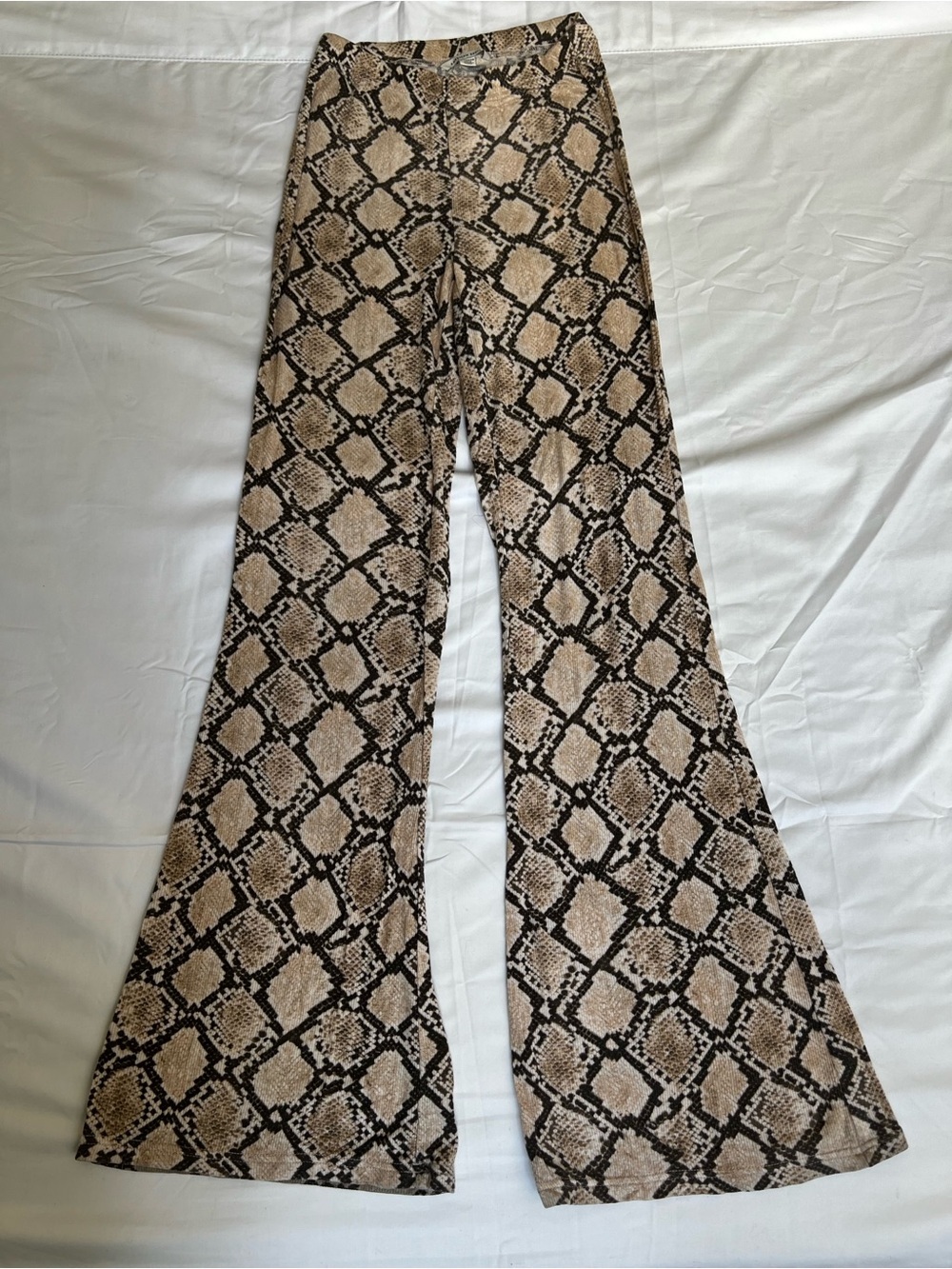 American Eagle Outfitters Beige & Black Snakeskin Pants